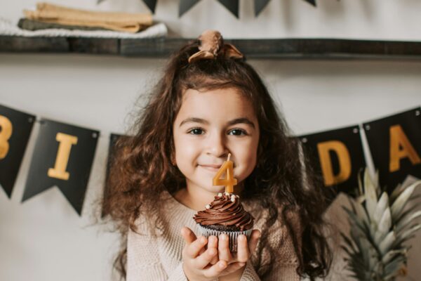 születésnapi köszöntő lánynak